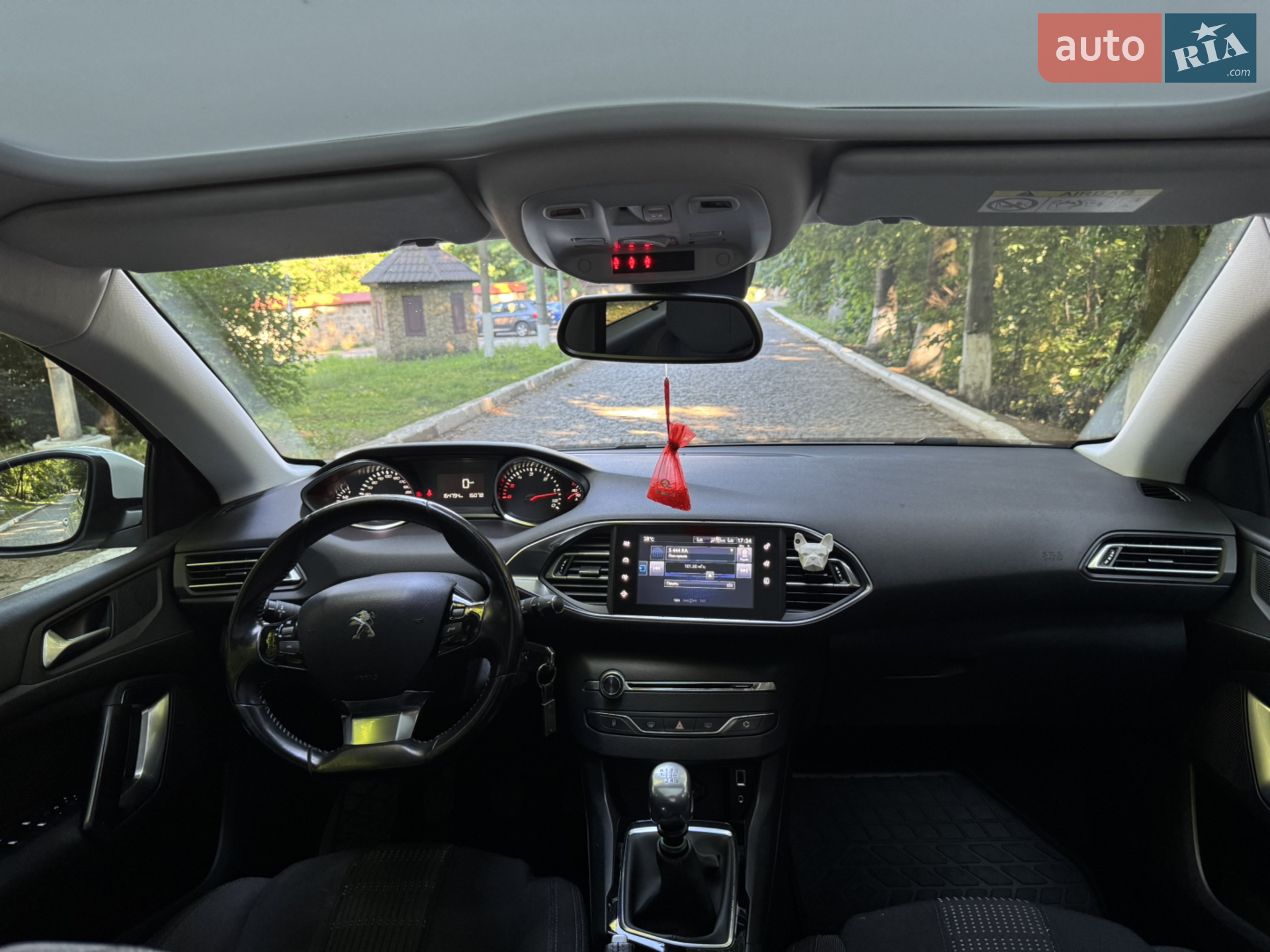 Peugeot 308 2015 VIN VF3LCBHZHFS211812 фото оголошення 19 з 29