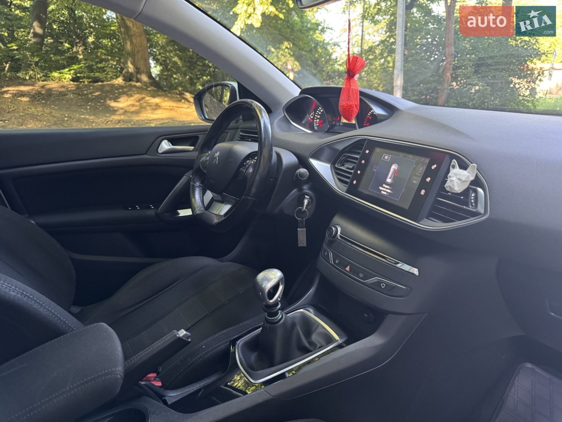 Peugeot 308 2015 VIN VF3LCBHZHFS211812 фото оголошення 22 з 29