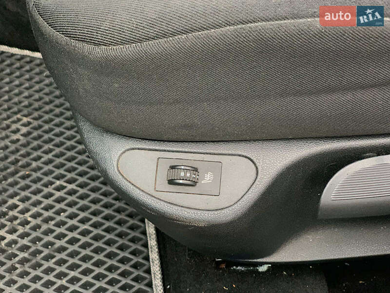 Универсал Peugeot 308 2010 в Виннице