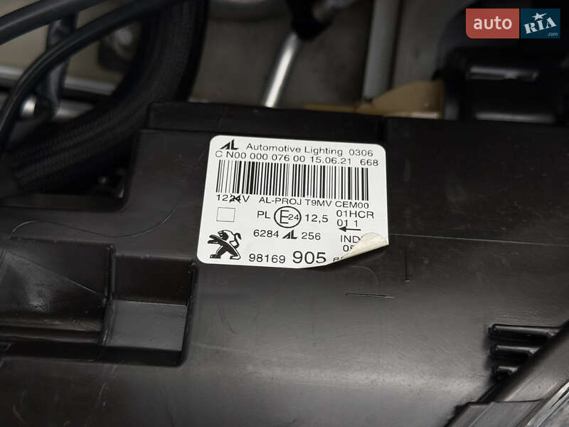 Универсал Peugeot 308 2021 в Дубно