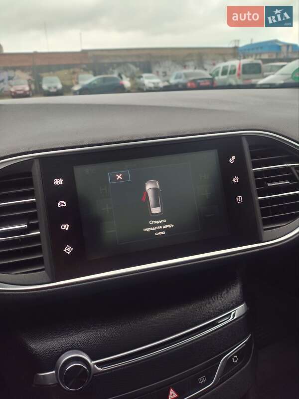 Универсал Peugeot 308 2015 в Луцке фото 23 Универсал Peugeot 308 2015 в Луцке