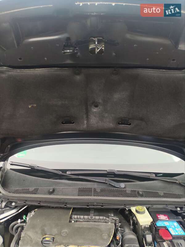 Универсал Peugeot 308 2015 в Луцке фото 61 Универсал Peugeot 308 2015 в Луцке