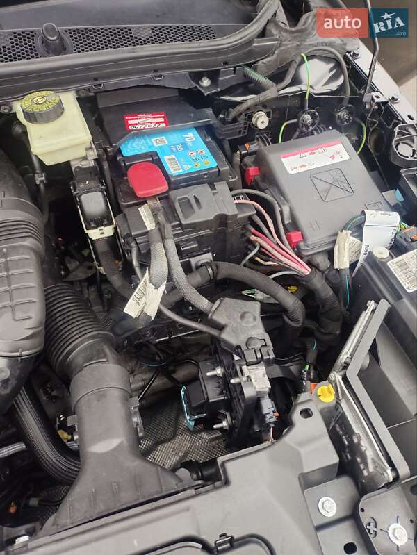 Универсал Peugeot 308 2015 в Луцке фото 63 Универсал Peugeot 308 2015 в Луцке