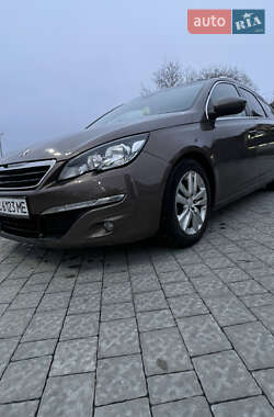 Універсал Peugeot 308 2014 в Львові