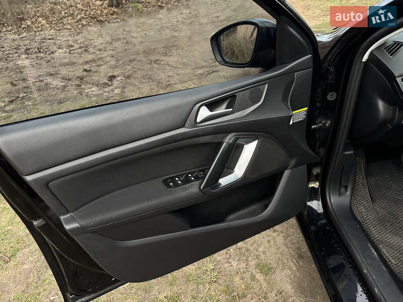 Универсал Peugeot 308 2014 в Изюме фото 14 Универсал Peugeot 308 2014 в Изюме