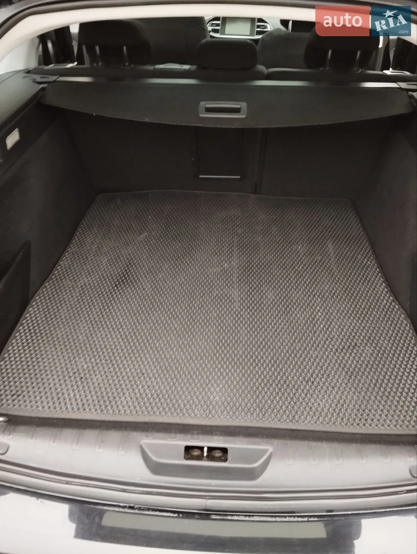 2015 Peugeot 308 - мініатюра 6