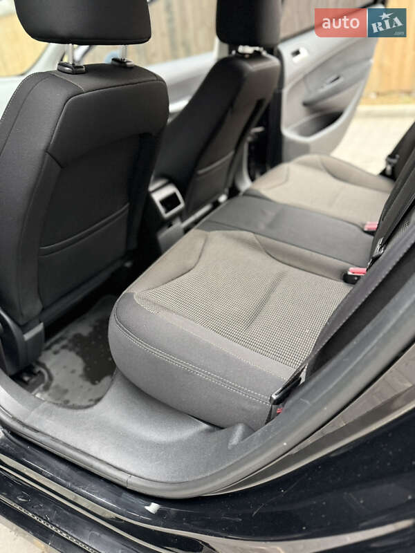 Хэтчбек Peugeot 308 2013 в Киеве фото 15 Хэтчбек Peugeot 308 2013 в Киеве