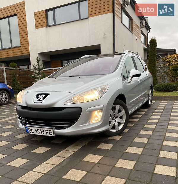 Peugeot 308 2011