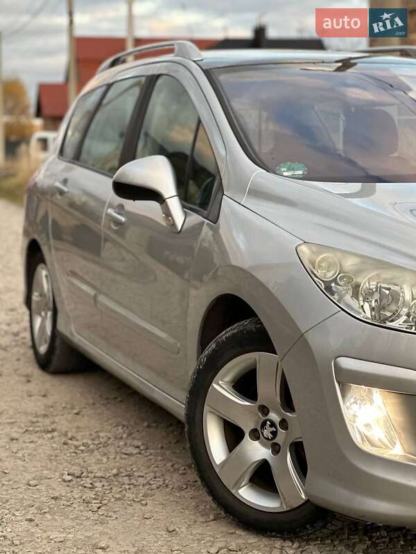 Універсал Peugeot 308 2008 в Коломиї