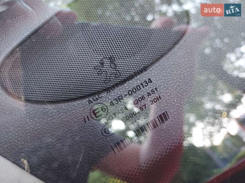 Хетчбек Peugeot 308 2012 в Львові