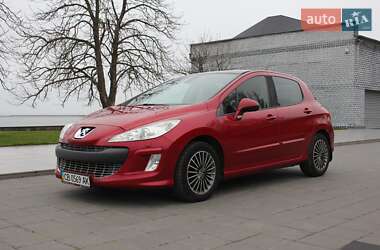 Хэтчбек Peugeot 308 2008 в Светловодске