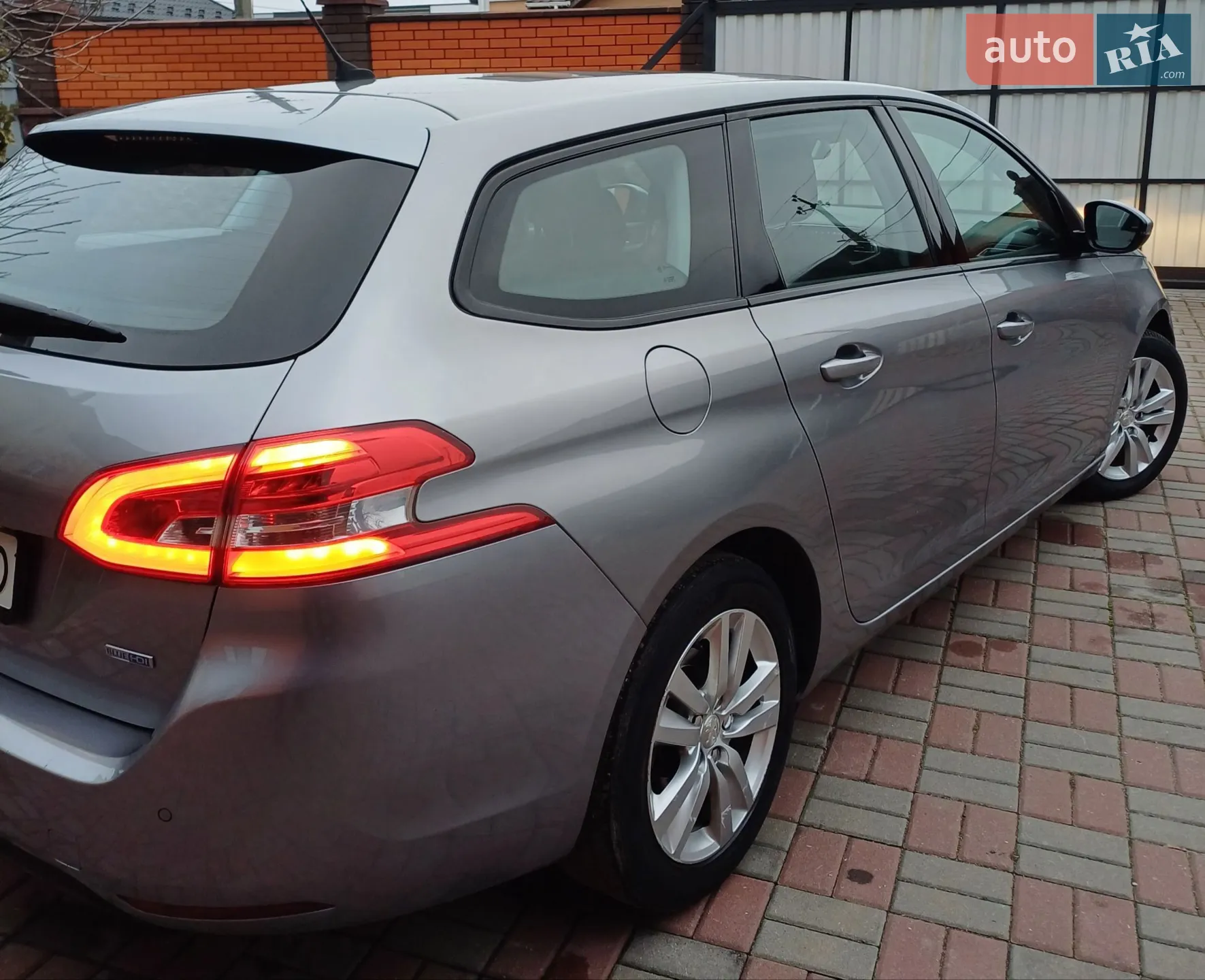 2016 Peugeot 308 - мініатюра 12