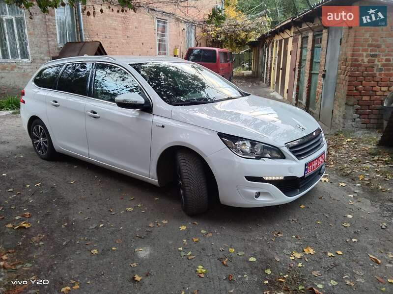 Peugeot 308 2015