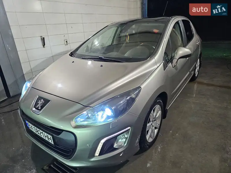 Peugeot 308