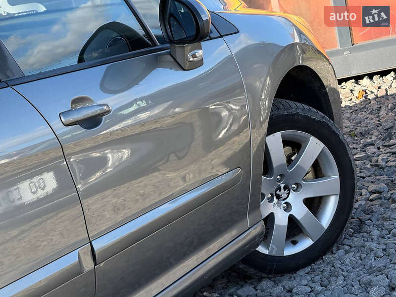 Универсал Peugeot 308 2012 в Стрые