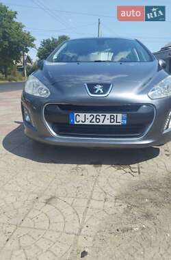 Хэтчбек Peugeot 308 2011 в Краматорске