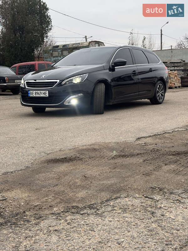 Універсал Peugeot 308 2015 в Миколаєві