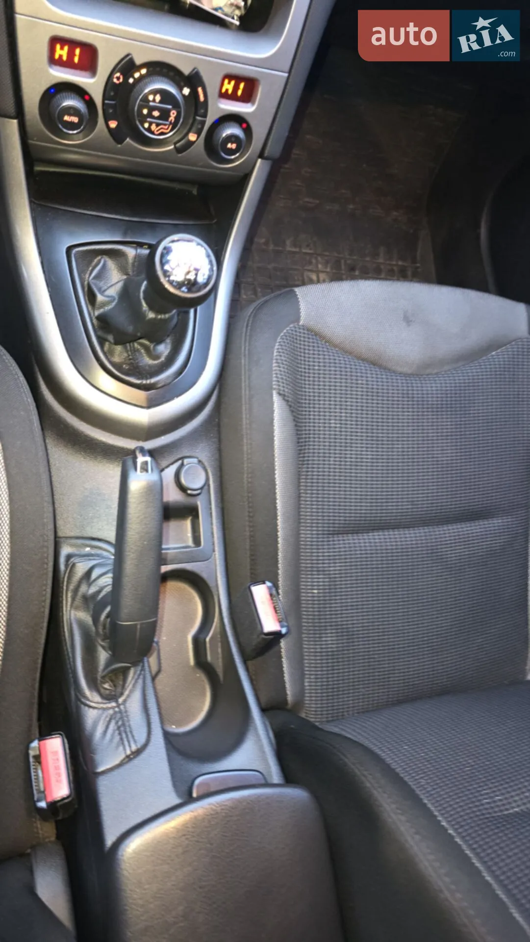 2011 Peugeot 308 - мініатюра 9