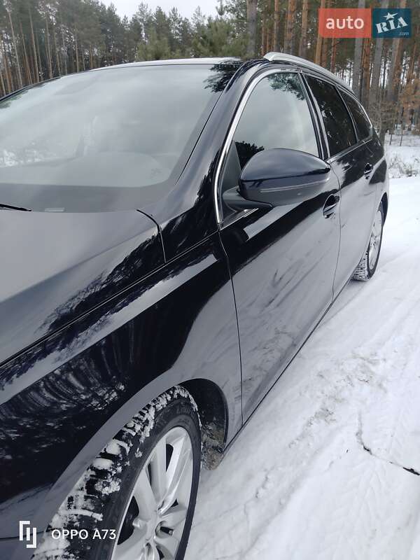 Універсал Peugeot 308 2015 в Маневичах