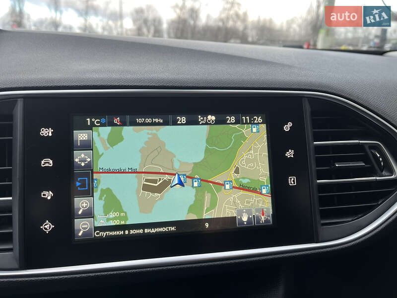 Универсал Peugeot 308 2015 в Киеве