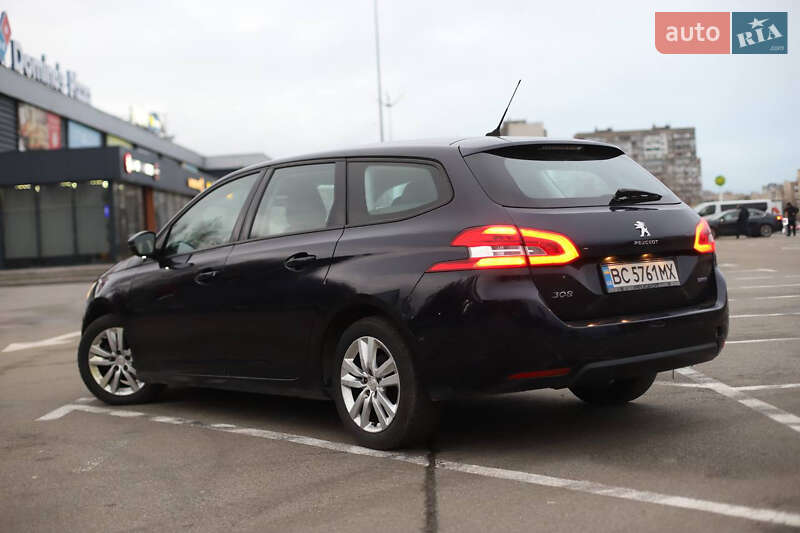 Универсал Peugeot 308 2015 в Киеве