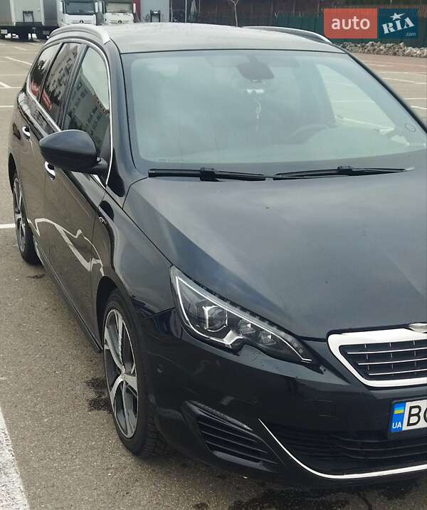 Универсал Peugeot 308 2015 в Львове