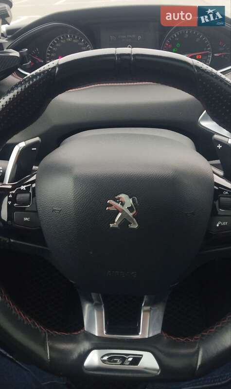 Универсал Peugeot 308 2015 в Львове