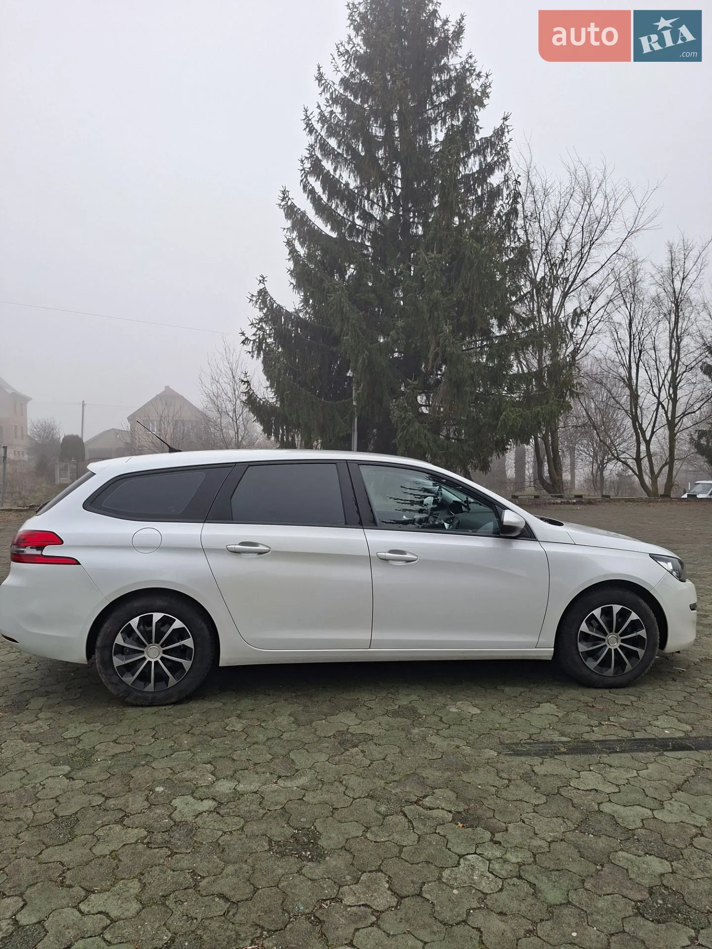 2015 Peugeot 308 - мініатюра 10
