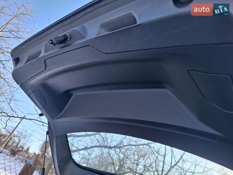 Універсал Peugeot 308 2019 в Львові