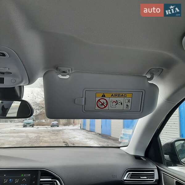 Универсал Peugeot 308 2017 в Полтаве