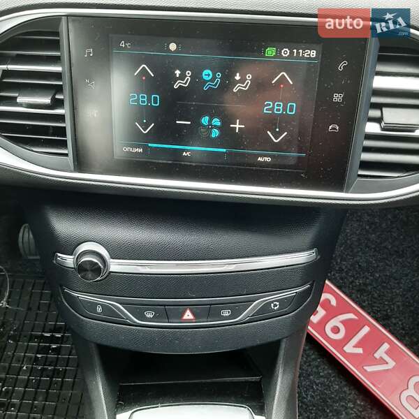 Универсал Peugeot 308 2017 в Полтаве