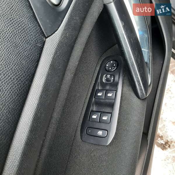 Универсал Peugeot 308 2017 в Полтаве