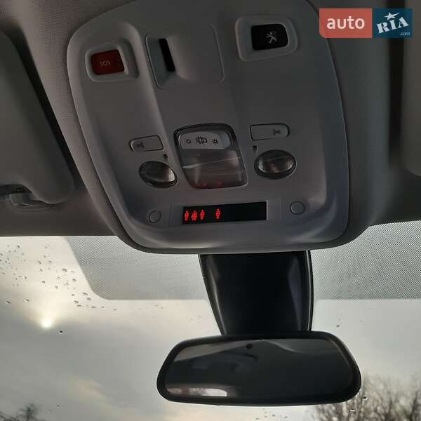 Универсал Peugeot 308 2017 в Полтаве