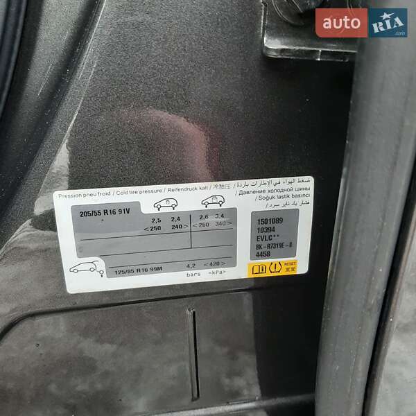 Универсал Peugeot 308 2017 в Полтаве