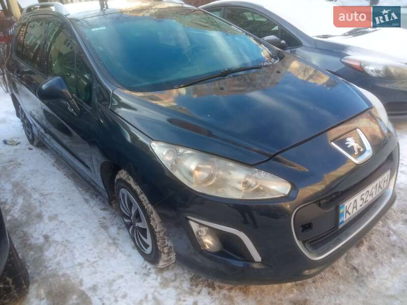 Универсал Peugeot 308 2012 в Киеве фото 3 Универсал Peugeot 308 2012 в Киеве