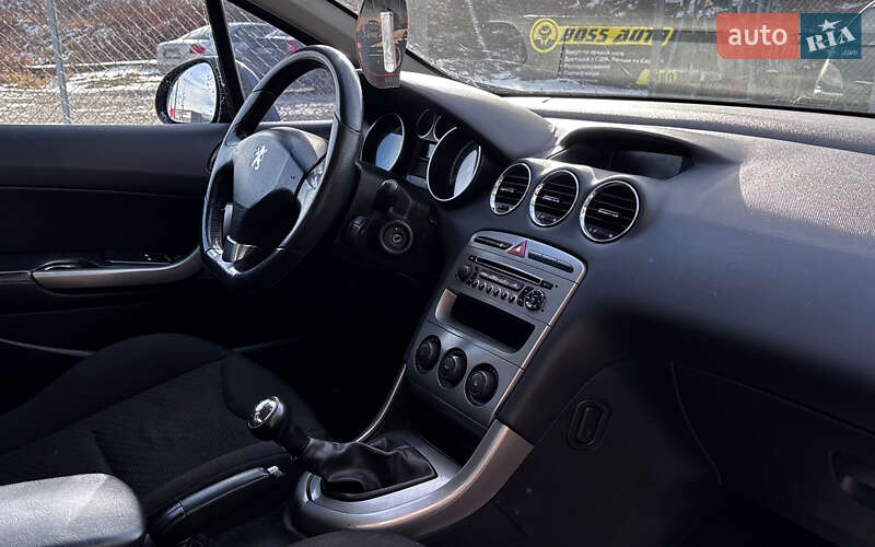Хэтчбек Peugeot 308 2008 в Стрые фото 11 Хэтчбек Peugeot 308 2008 в Стрые