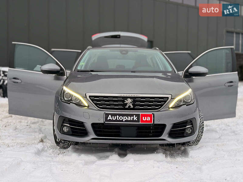 Универсал Peugeot 308 2018 в Львове