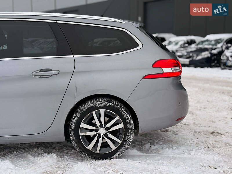Универсал Peugeot 308 2018 в Львове