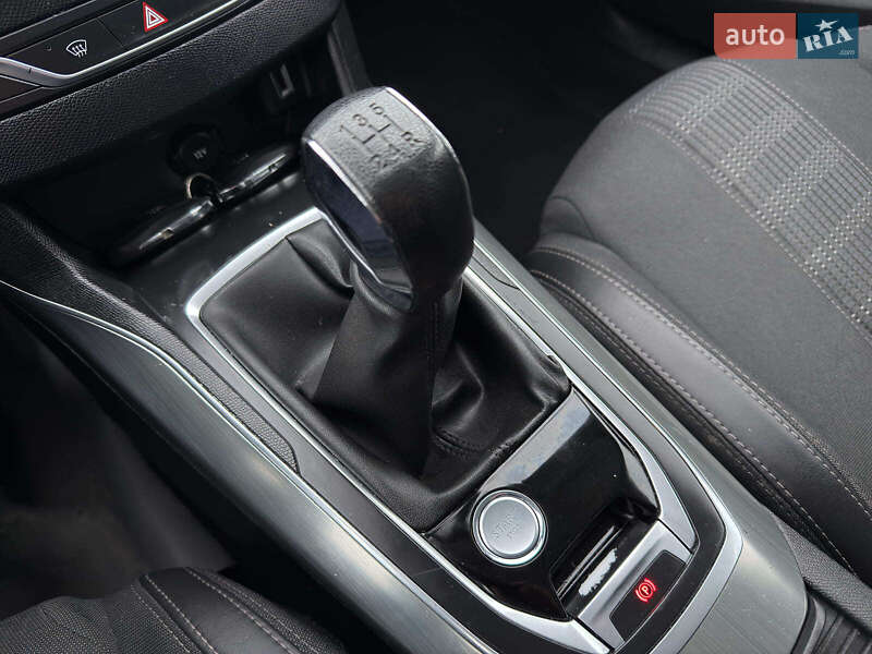 Универсал Peugeot 308 2018 в Львове