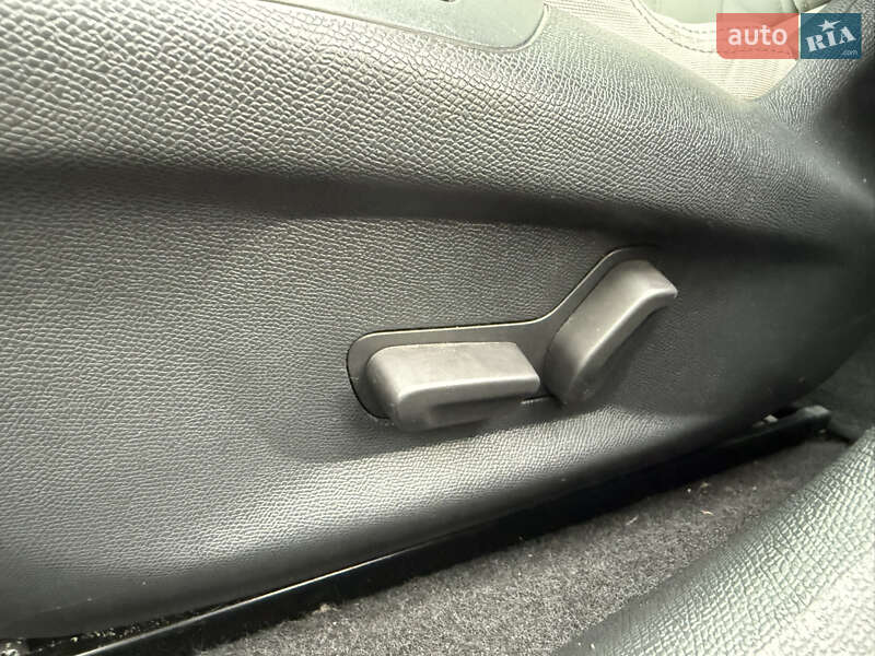 Универсал Peugeot 308 2014 в Черкассах