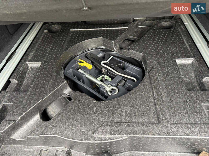 Универсал Peugeot 308 2014 в Черкассах