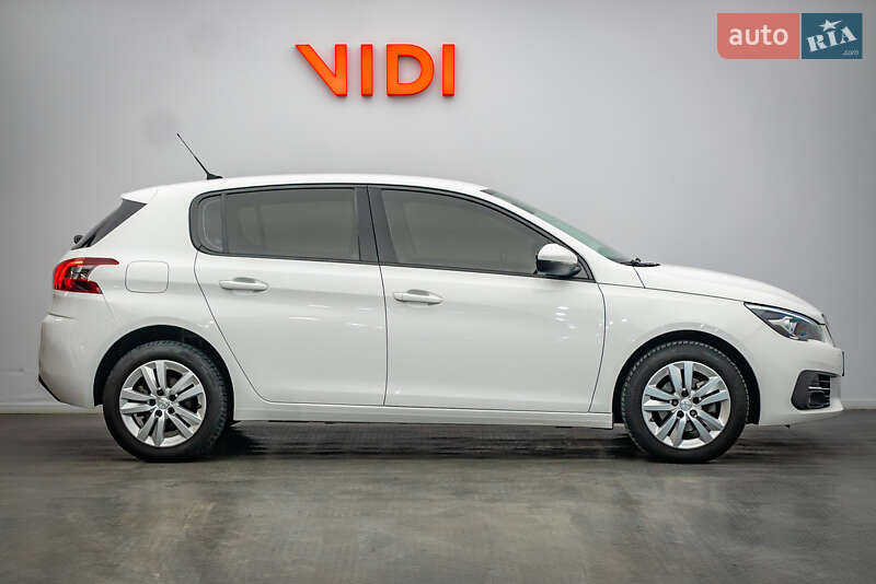 Хэтчбек Peugeot 308 2020 в Киеве
