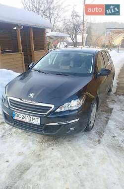 Универсал Peugeot 308 2015 в Хырове