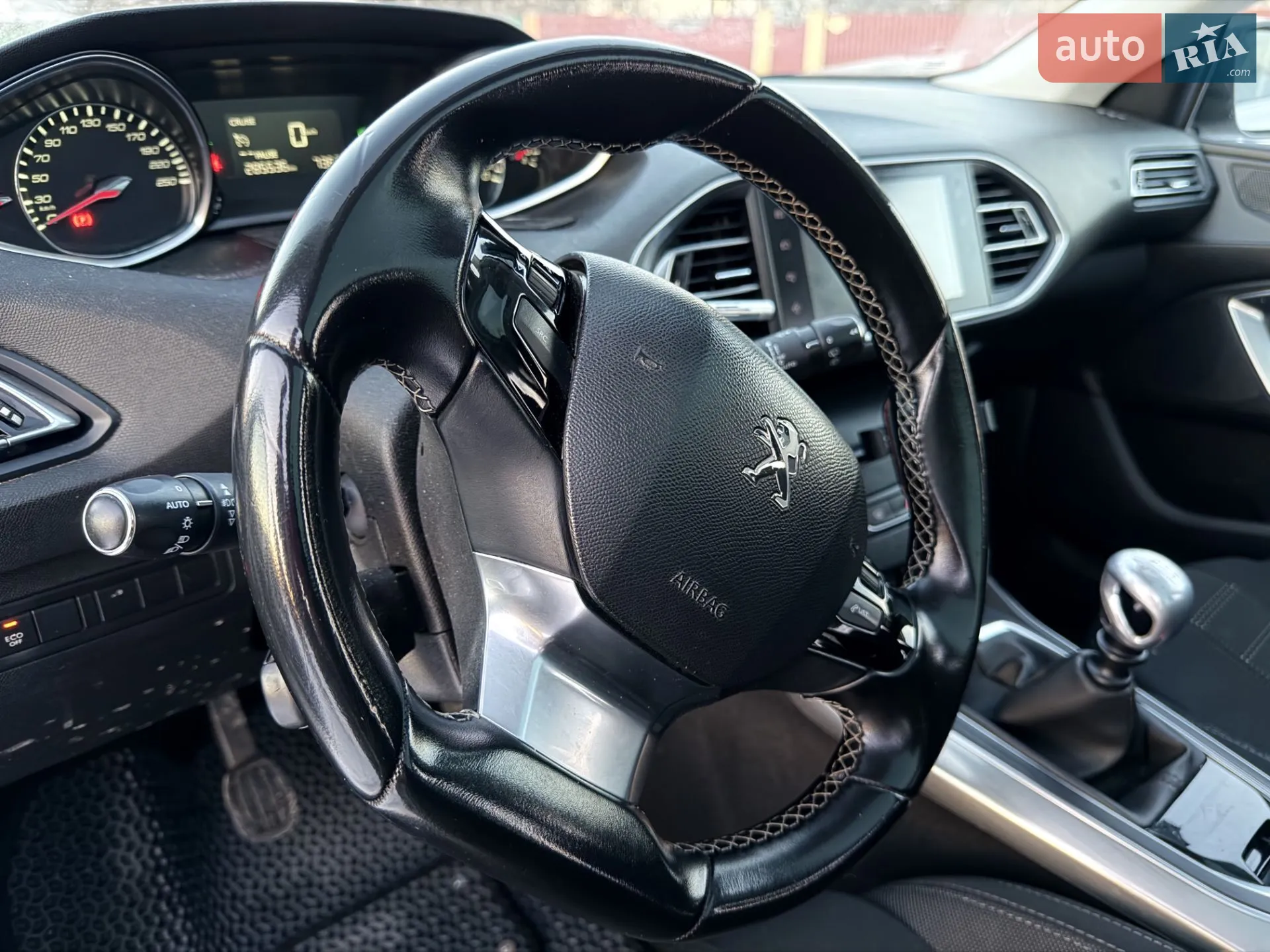 2016 Peugeot 308 - мініатюра 16