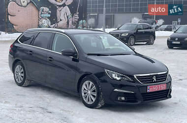 Універсал Peugeot 308 2017 в Луцьку