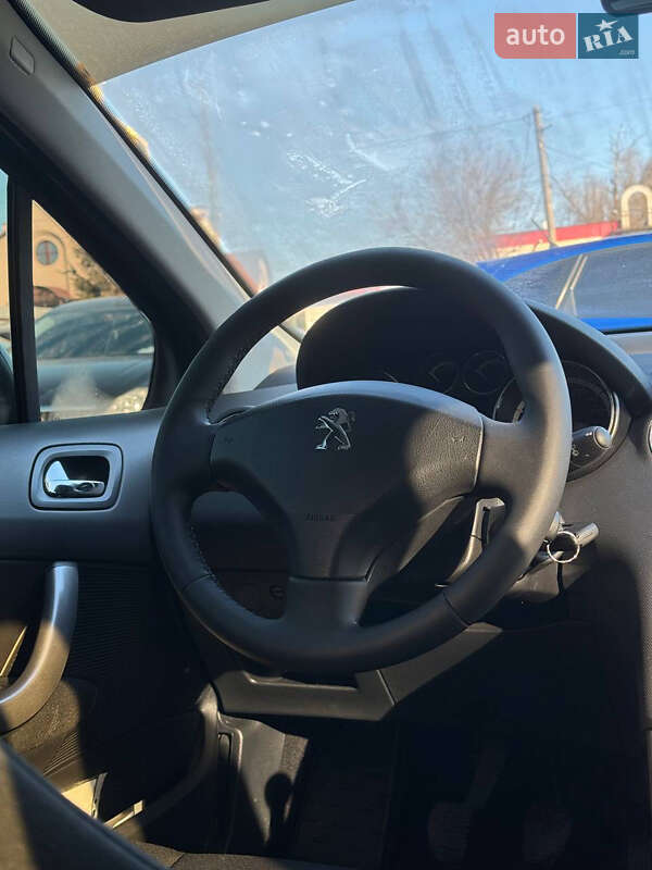 Универсал Peugeot 308 2013 в Кривом Роге