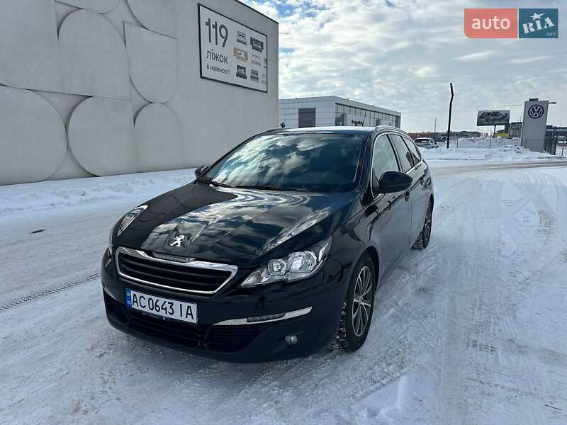 Универсал Peugeot 308 2015 в Луцке
