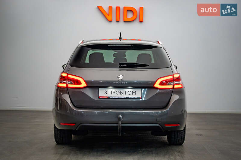 Универсал Peugeot 308 2017 в Киеве