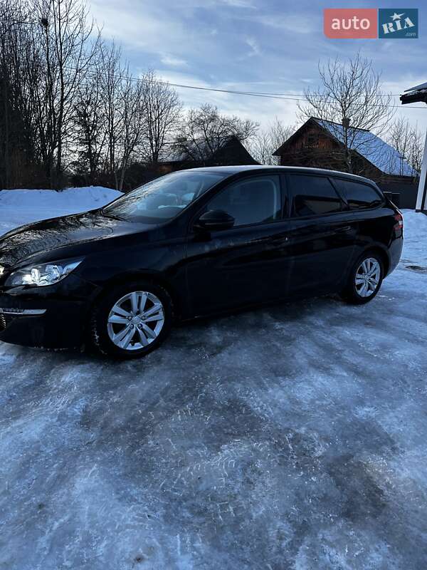 Универсал Peugeot 308 2015 в Ивано-Франковске фото 4 Универсал Peugeot 308 2015 в Ивано-Франковске