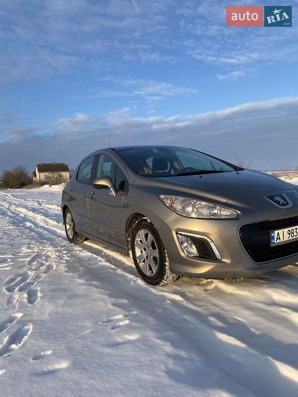 Peugeot 308 2011 Peugeot 308 2011